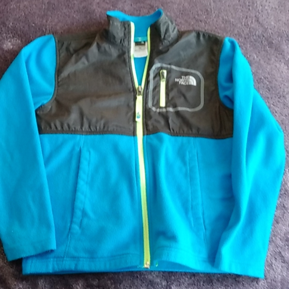 Boys North Face jacket small 7/8